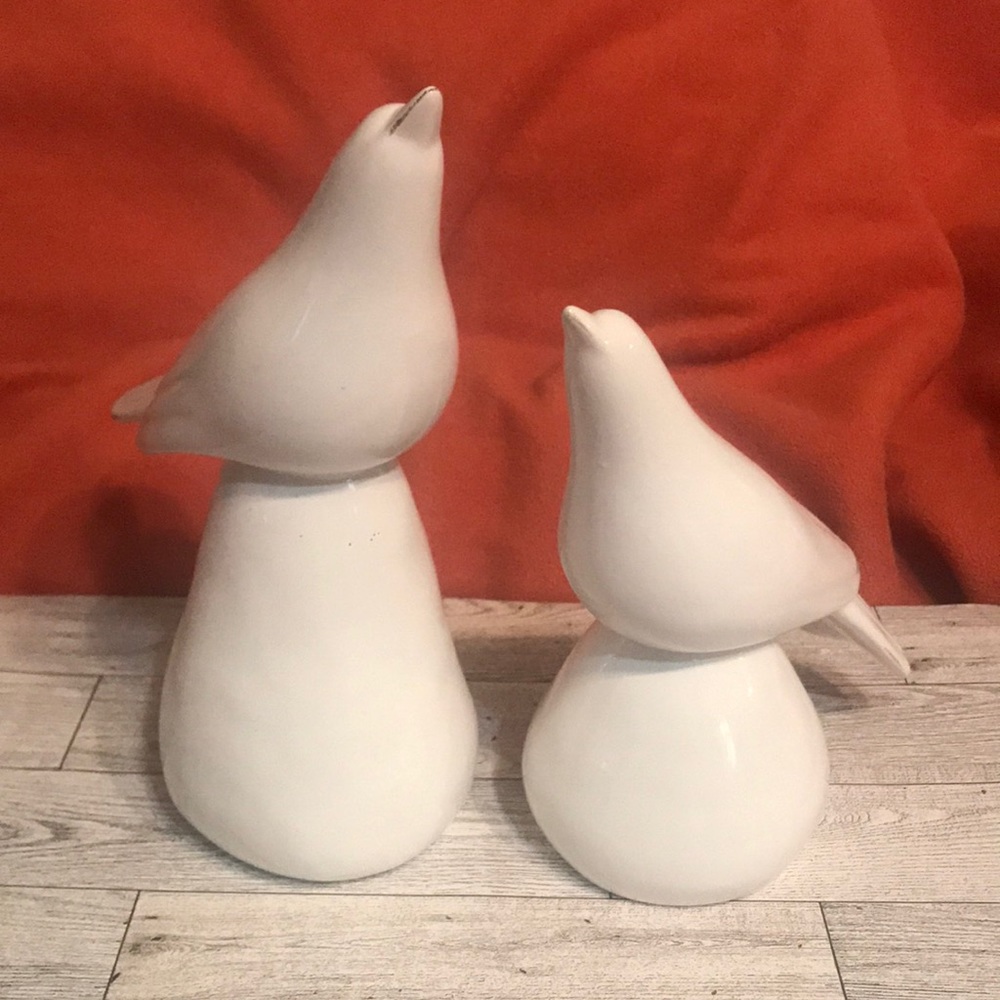 DOVES 🕊 set of 2 figurines